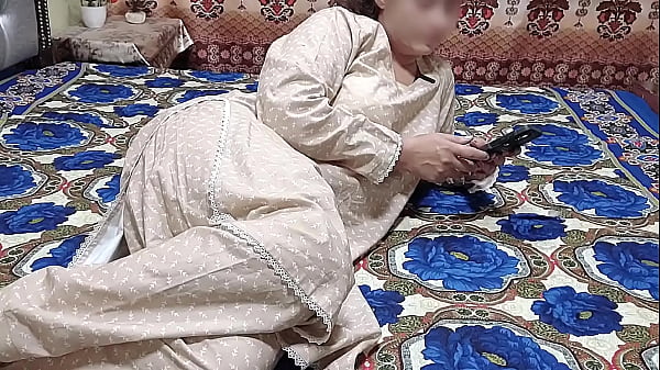 Pakistani Girl Fucked Hard in Doggystyle By her Arabic Boss Hindi Audio Xxxxx Desi Aunty Sex